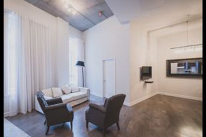 Room 16 of 59