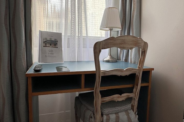 Room 20 of 39