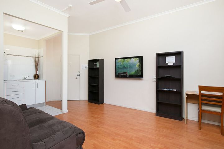 Room 8 of 45