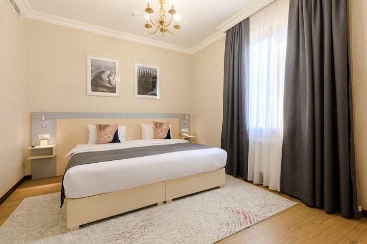 Room 25 of 50