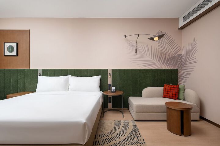 Room 41 of 67