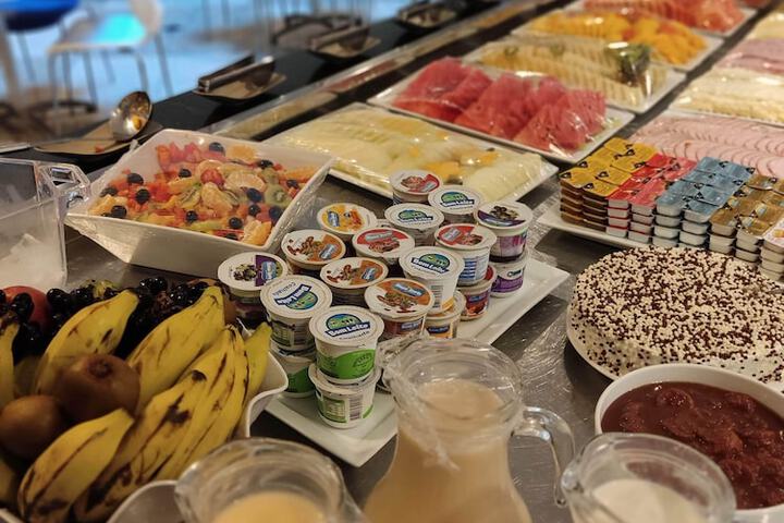 Breakfast/Coffee Service 119 of 141