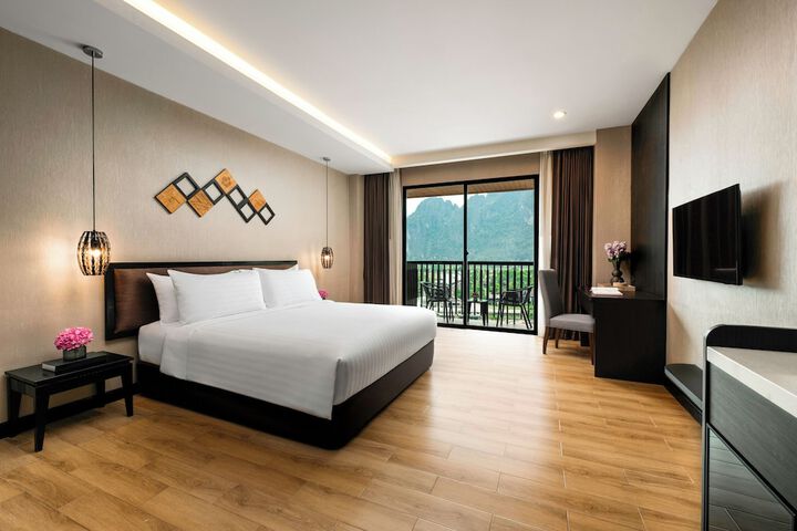 Room 36 of 67