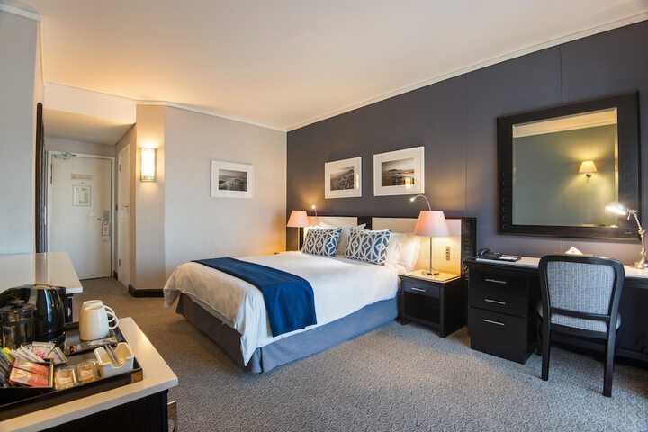 Room 35 of 155