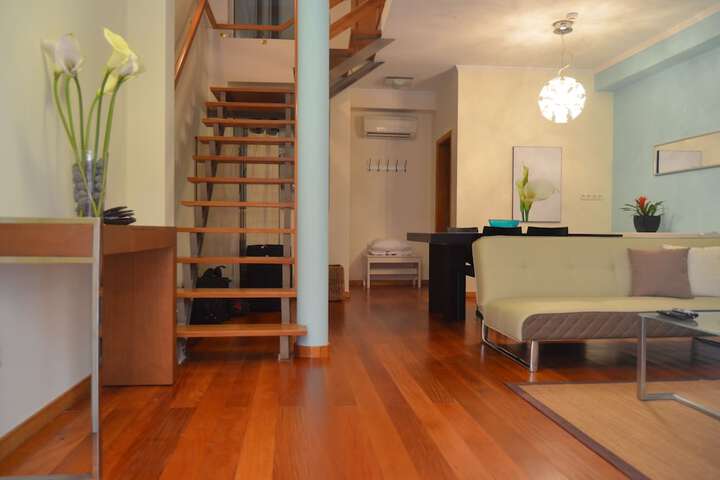 Room 22 of 76