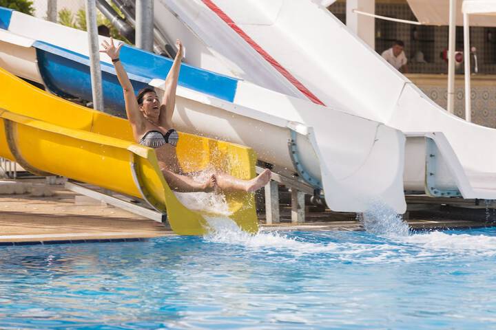 Pool Hotel