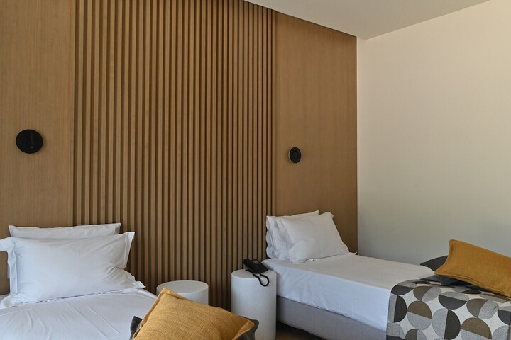 Room 26 of 50