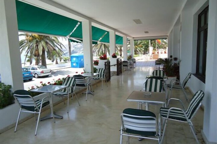 Terrace/Patio 32 of 34
