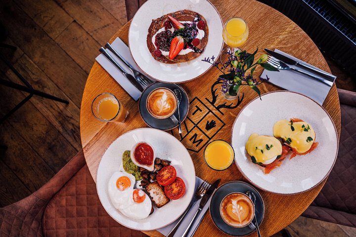 Breakfast/Coffee Service 50 of 54