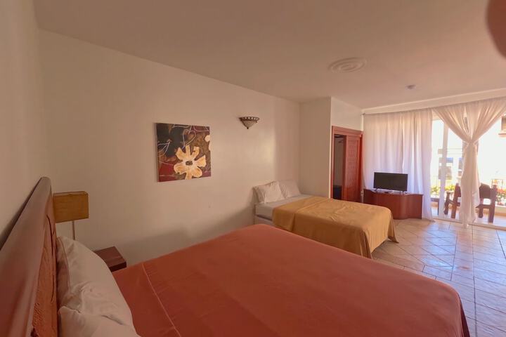 Room 28 of 58