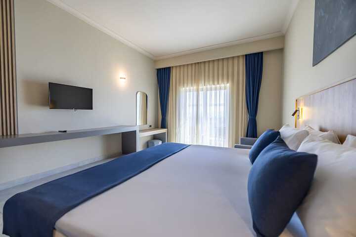 Room 21 of 108