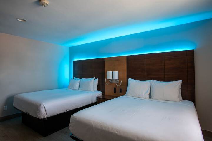 Room 46 of 85