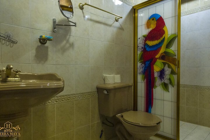 Room 14 of 23