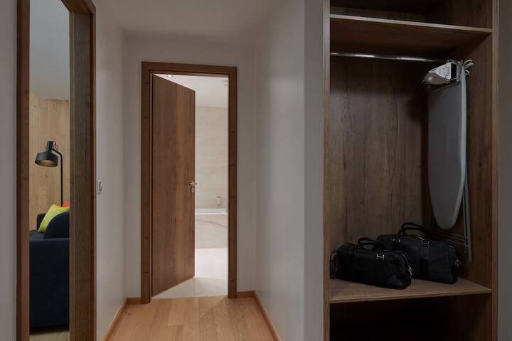 Room 3 of 50