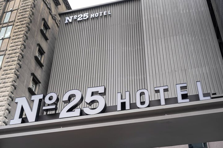 Hotel 37 of 37