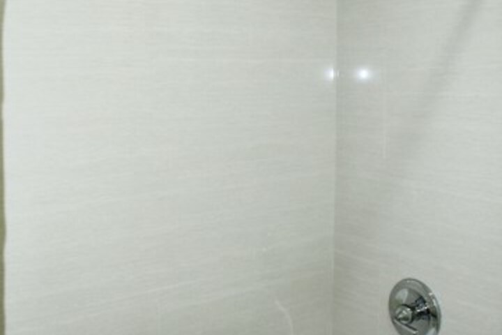 Room 19 of 27