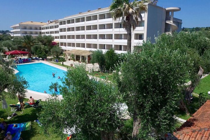 Hotel 135 of 208