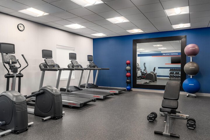 Health and Fitness 25 of 38