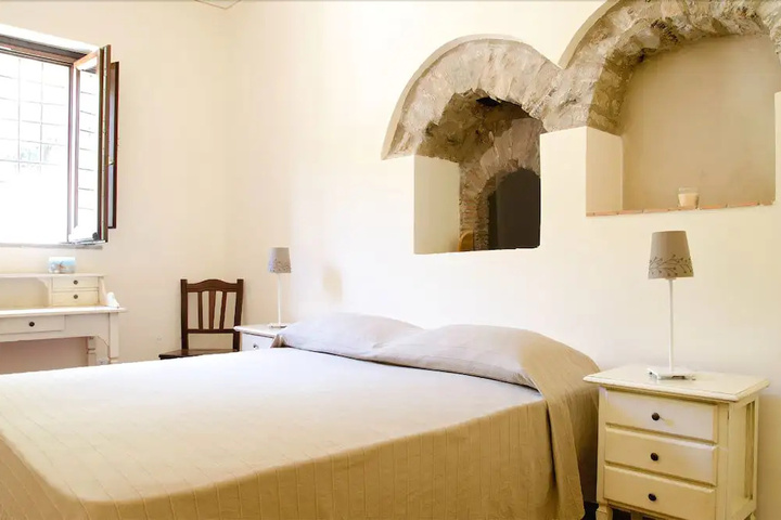 guest_rooms