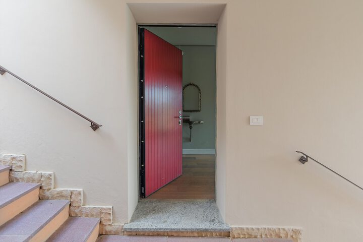 Room 43 of 126