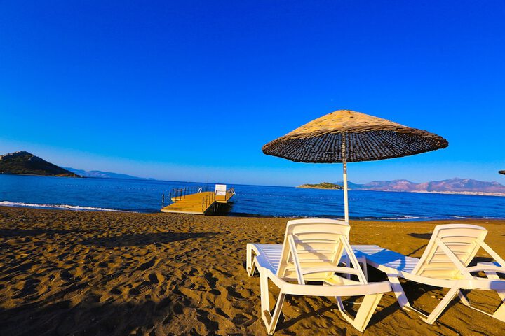 Beach 119 of 158