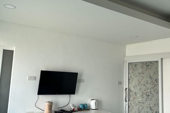 Room 9 of 44