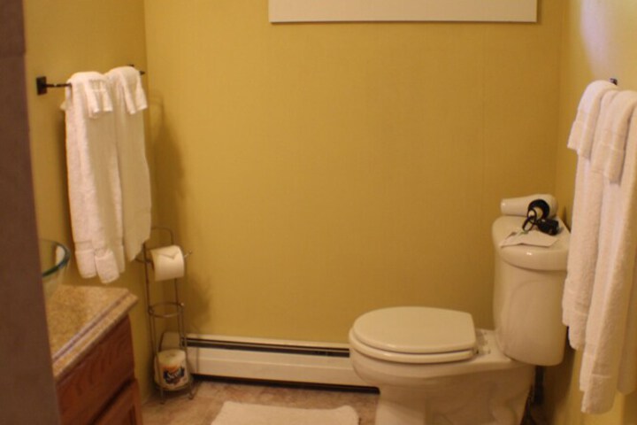 Room 36 of 46