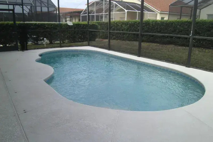 Pool 7 of 17