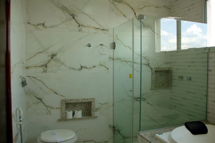 Room 20 of 40