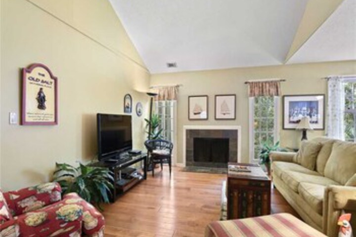 Evian Condo 138 in Hilton Head, SC