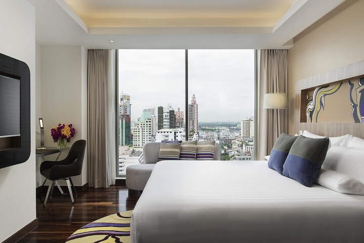 Room 28 of 169