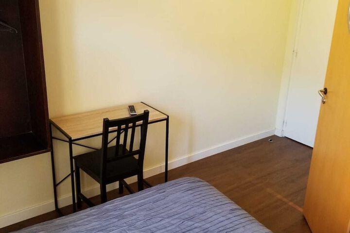 Room 4 of 46