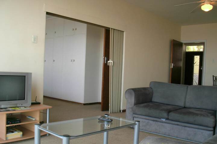 Room 17 of 34