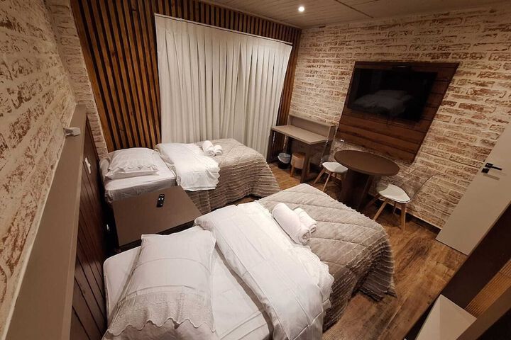 Room 45 of 82