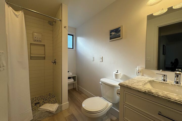 Room 128 of 155