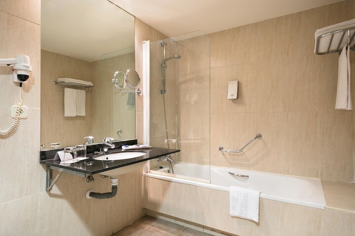 Clean Restrooms