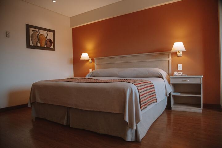 Room 12 of 41