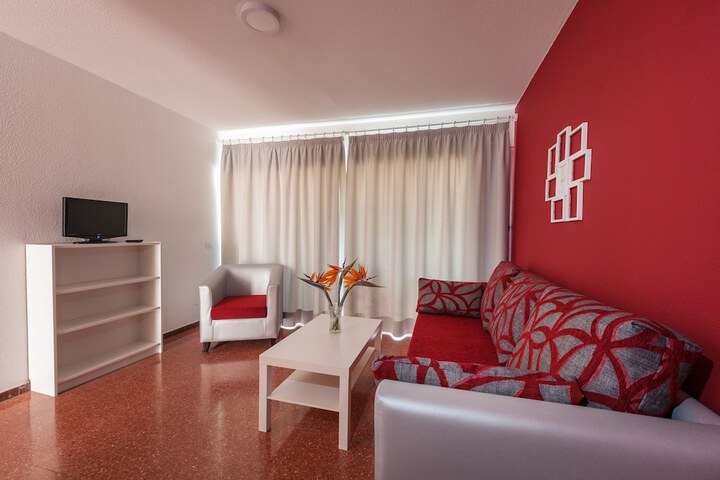 Room 26 of 60