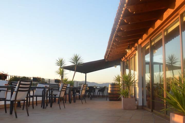 Terrace/Patio 60 of 64