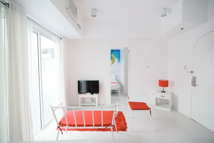 Room 16 of 79
