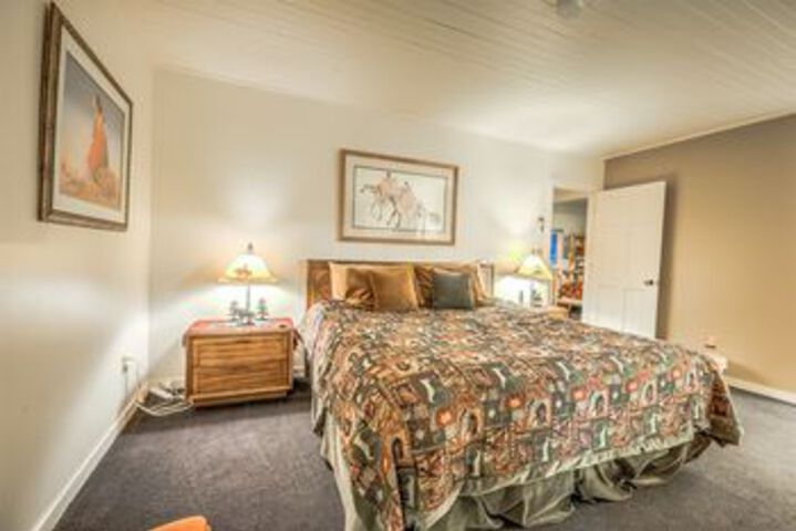 Room 45 of 113