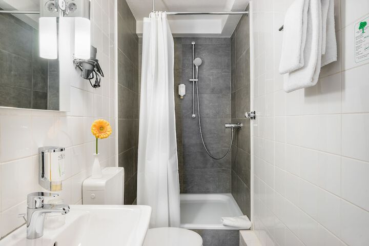 Bath Photo