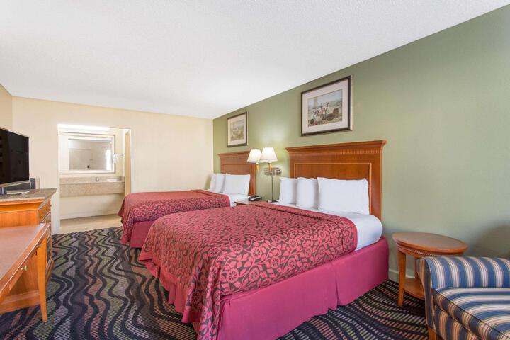 Standard | King Bed (4 of 20)