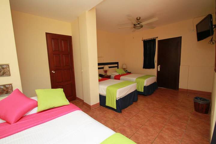 Room 19 of 41