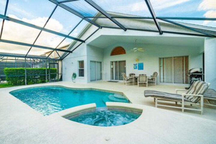 4668 4-bdrmsss Facing Poolspagames Room! in Kissimmee, FL