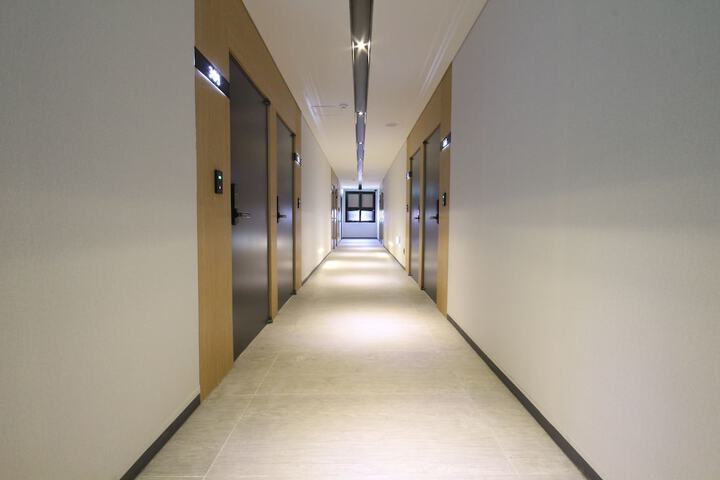 Ballroom/Hall 56 of 59