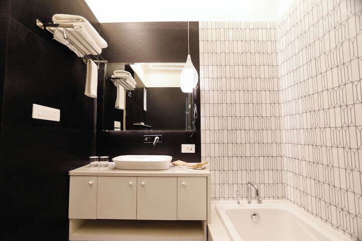 Room 49 of 70