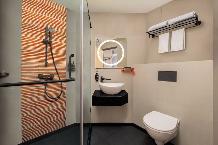 Clean Restrooms