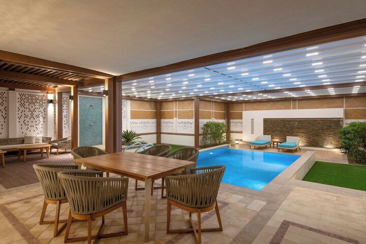 Pool 109 of 263