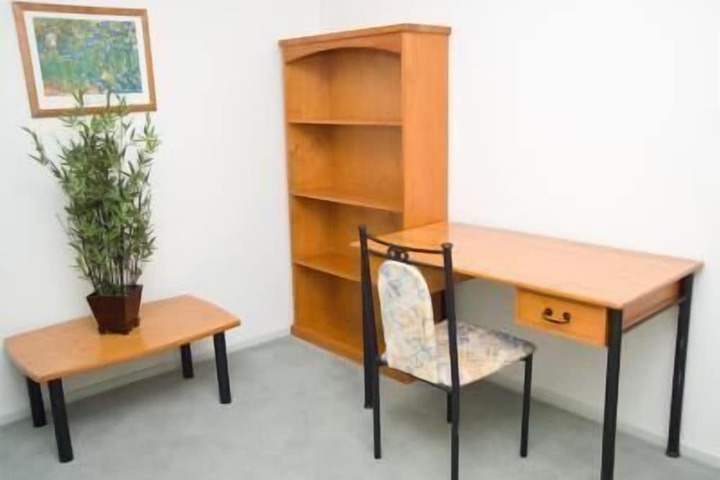 Room 9 of 15